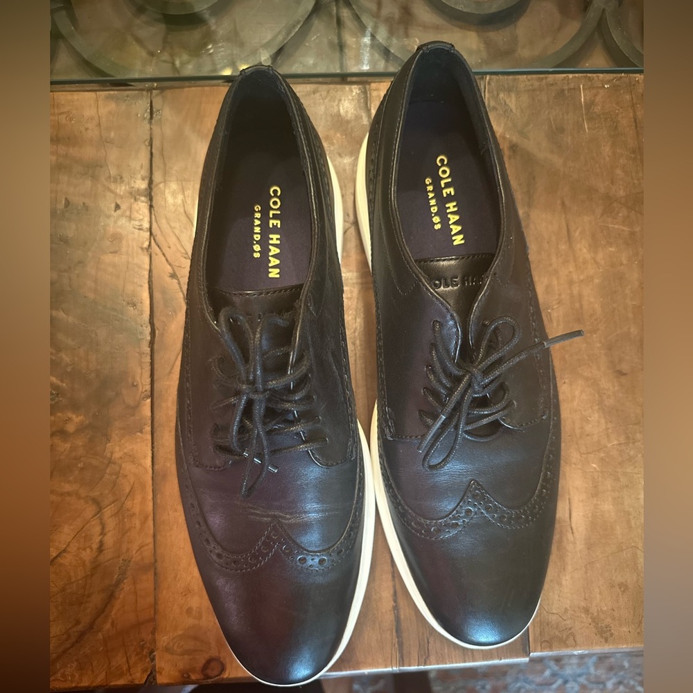 Cole Hahn Grand Wingtip Oxford Dress Shoes
